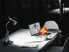 laptop on in the dark encouraging use of hibernation features