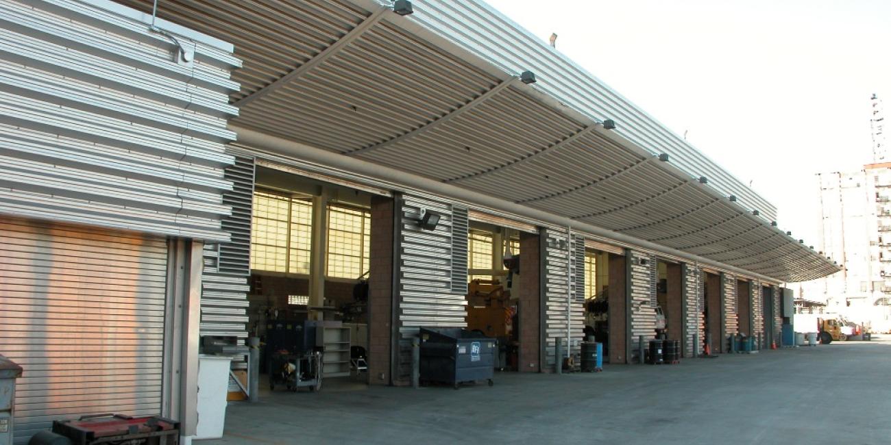 Central District Service Bays