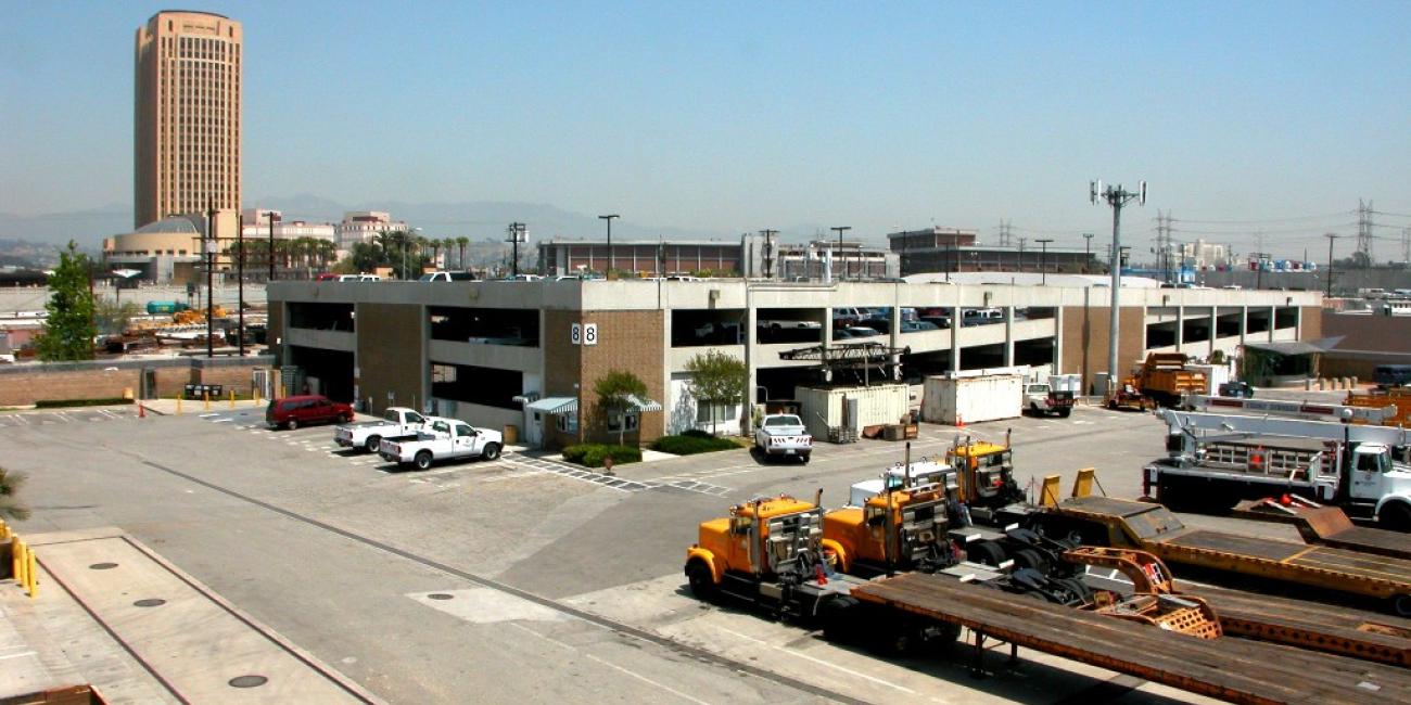 Temple Street Parking Structure